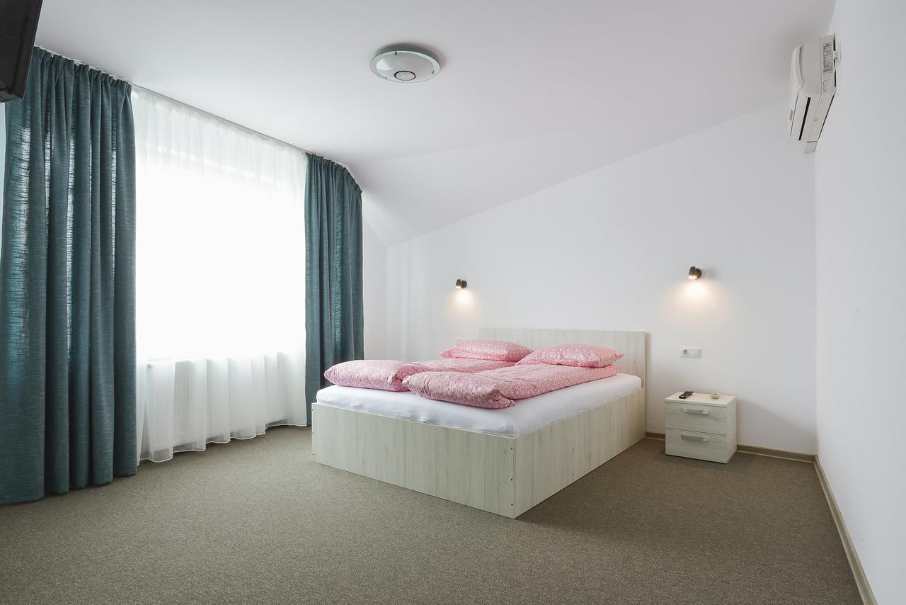 Casa Verona Centru Cluj-Napoca Exteriör bild